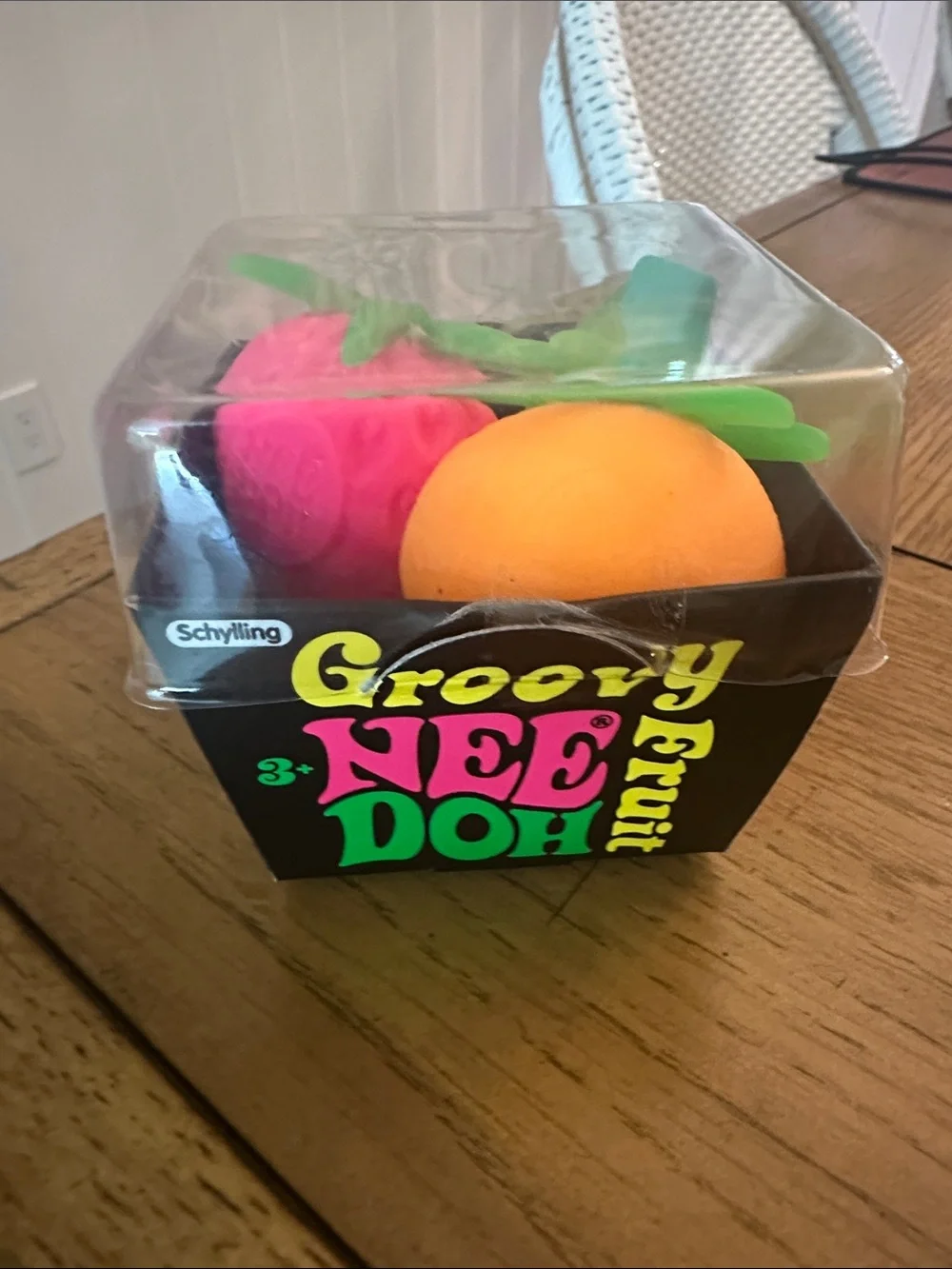 Schylling NeeDoh Groovy Fruit 🍊🍓🍌